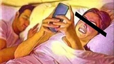 قصه زوج منع زوجته من السوشيال ميديا