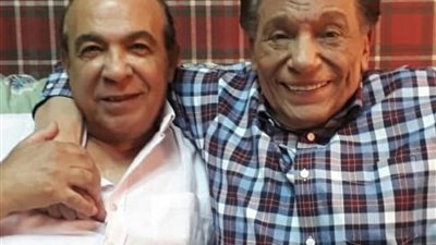 زوجة أخو عادل إمام تبهرالسوشيال ميديا بجمالها.. لن تصدق من هي! (فنانة شهيرة)