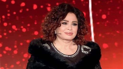 الحارس الشخصي الخاص للفنانة إلهام شاهين أخيراً يخرج عن صمته بعد سنوات