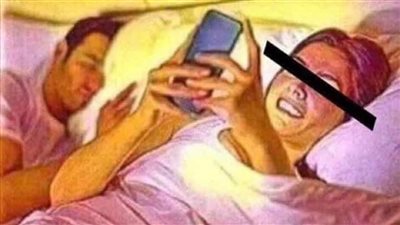 زوج منع زوجته من السوشيال ميديا