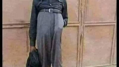 استاذ تاريخ سوداني 