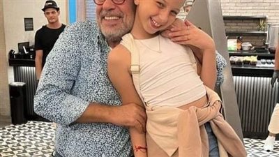 بسبب ابنته.. شريف منير يتعرض لهجوم واسع! لن تصدقوا ما فعلته؟!